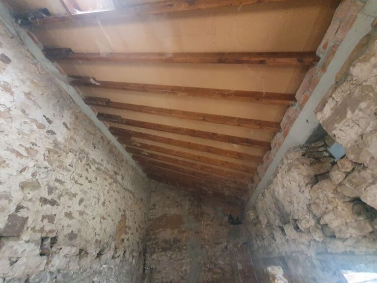 Casa de pueblo en Suano — exterior